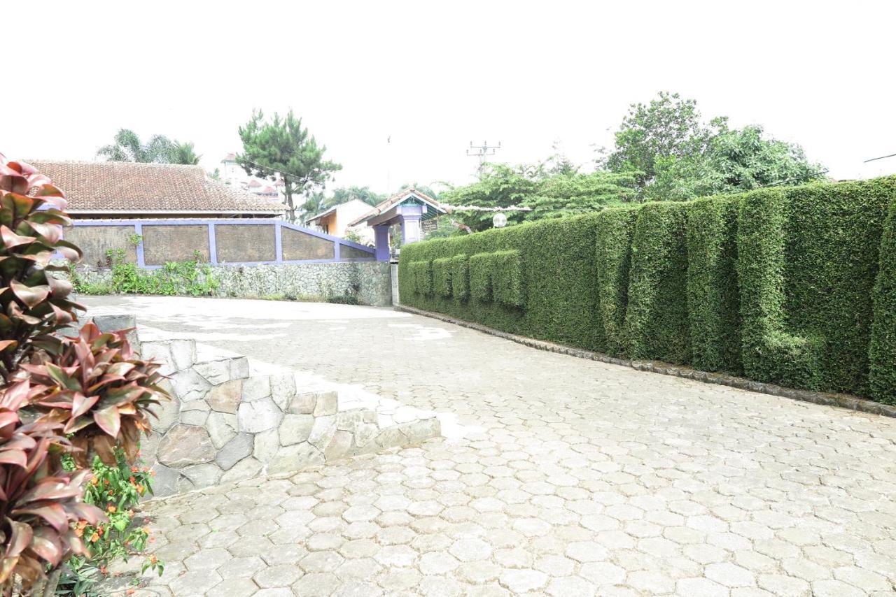 Villa Tiandiva Cisarua Exterior foto